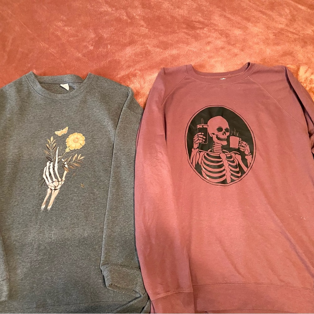 Women’s Bundle of 2 Fall Skull Cozy Sweaters Size XXL/3XL